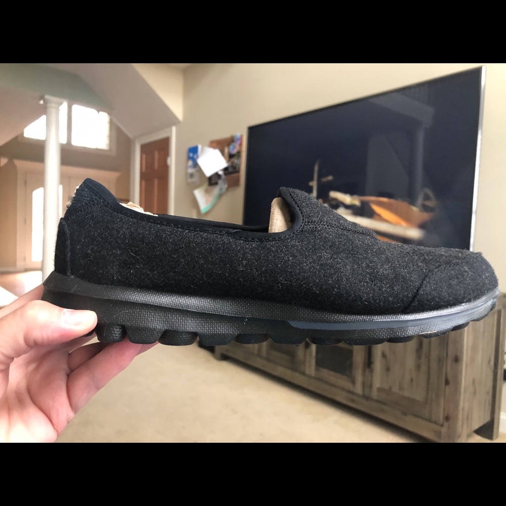 Skechers Go Walk shoes